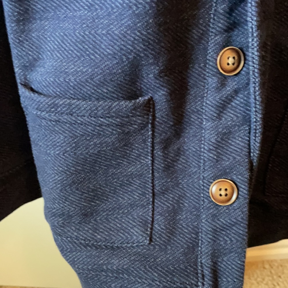 Jacket - Picture 3 of 4